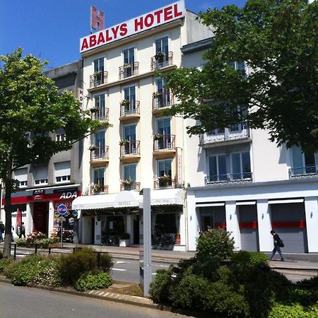 Abalys Hotel Brest Bagian luar foto