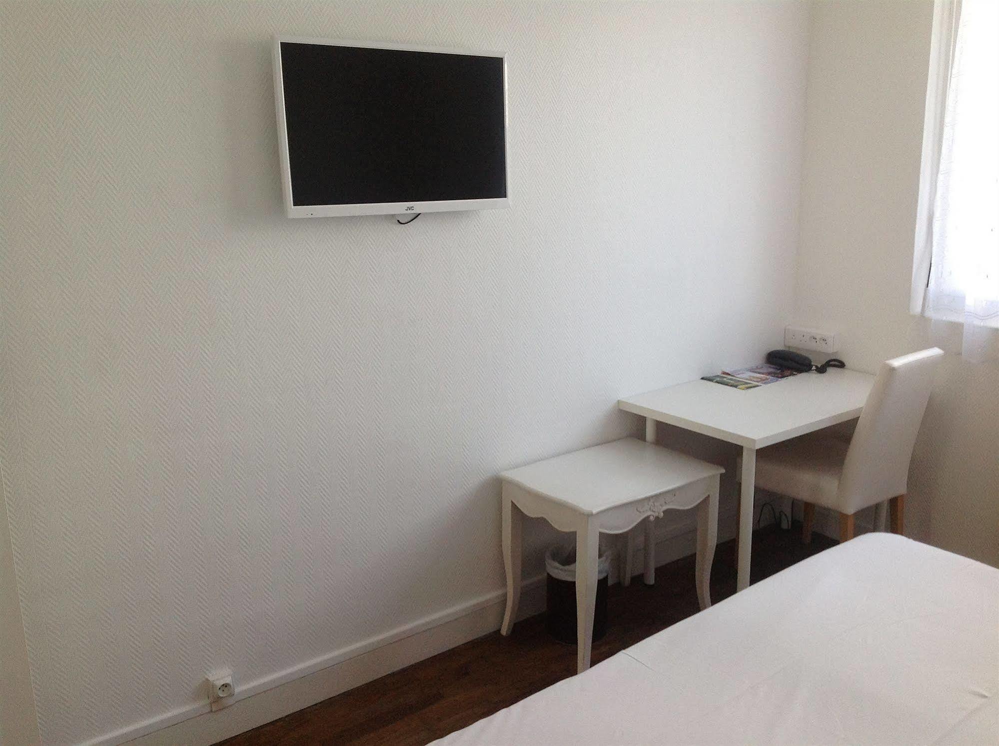 Abalys Hotel Brest Bagian luar foto